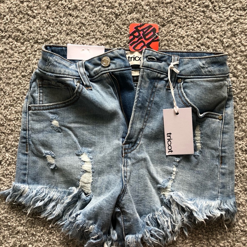 Distressed Jean Shorts - Light Blue